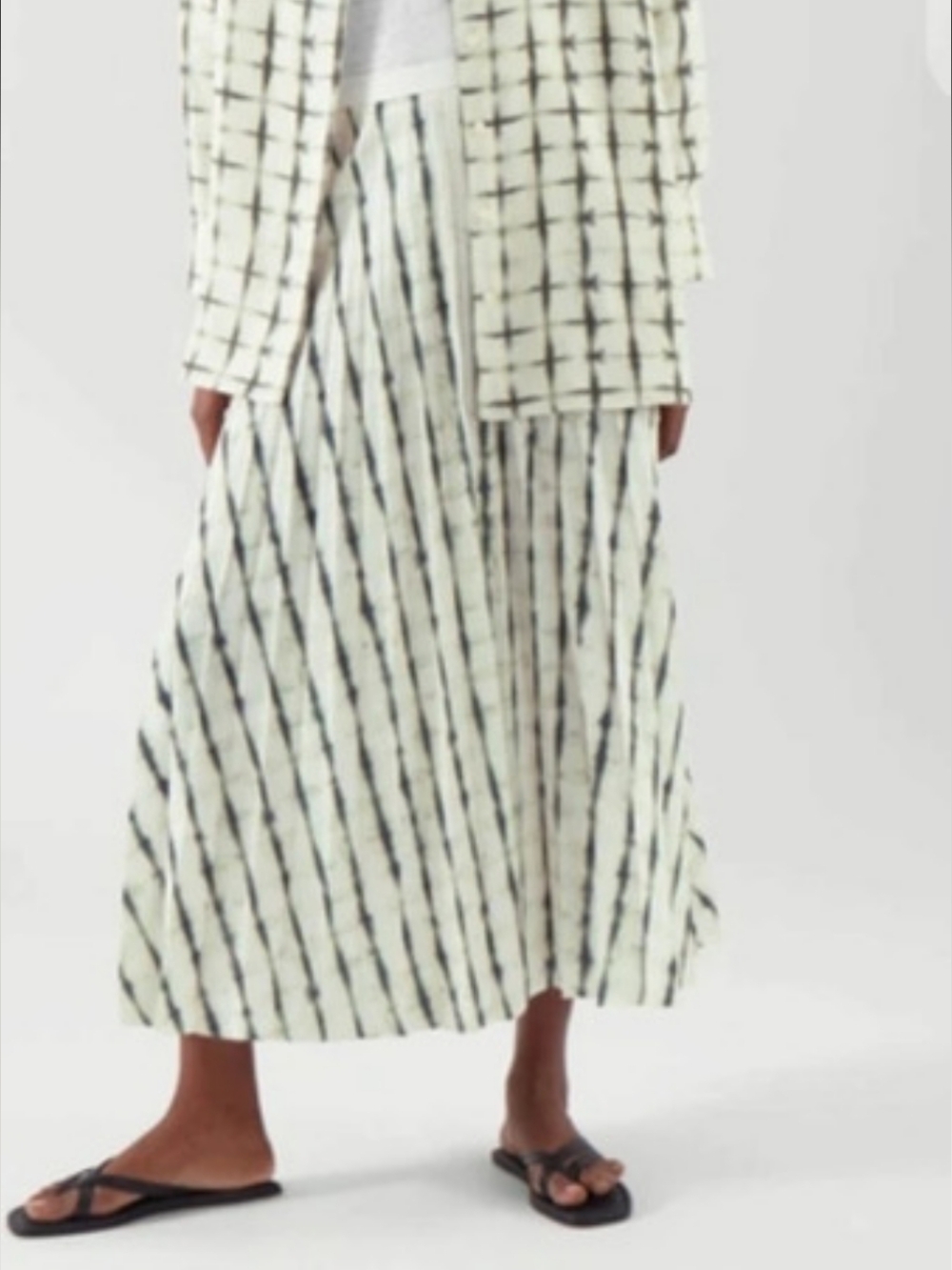 COS Tie Dye Pleated Midi Skirt In Cream, Gray, And Green